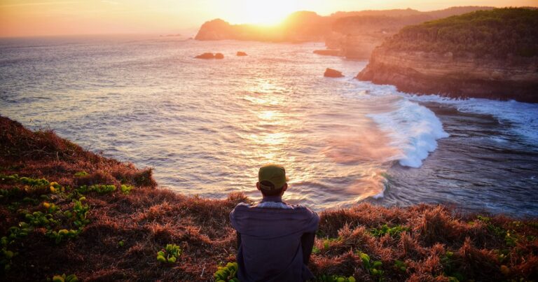 A Guide to Solo Traveling in Costa Rica with Interbus