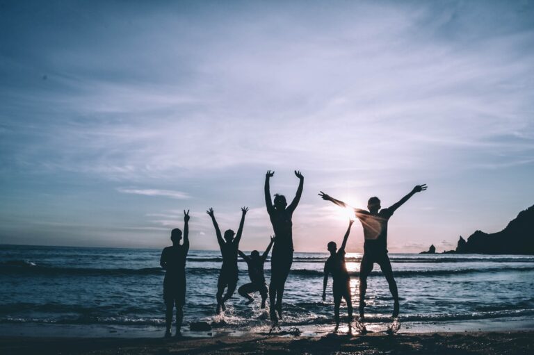 Friendship on the Go: Explore Costa Rica with Interbus Private Transportation